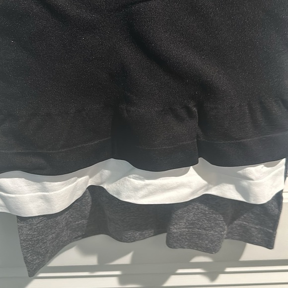 🌸🌸🌸Skinny Girl (3) Piece Reversible Shapers & Smoothers. - Picture 5 of 5